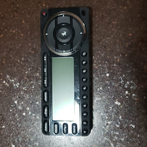 NEW RADIO ONLY NO OTHER ACCESSORIES SIRIUS Model STSC. IC: 4442A- UPAST5 - Picture 1 of 1